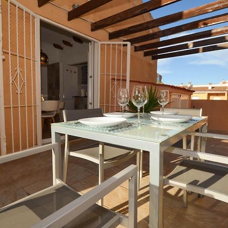 Punta Prima Pleasure With Private Parking In A Gated Community Close To The Beach Торевиеха Екстериор снимка
