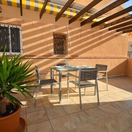 Punta Prima Pleasure With Private Parking In A Gated Community Close To The Beach Торевиеха Екстериор снимка