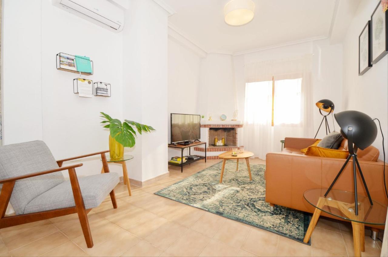 Punta Prima Pleasure With Private Parking In A Gated Community Close To The Beach Торевиеха Екстериор снимка