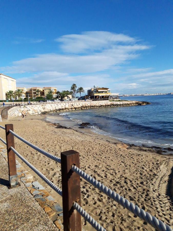 Punta Prima Pleasure With Private Parking In A Gated Community Close To The Beach Торевиеха Екстериор снимка